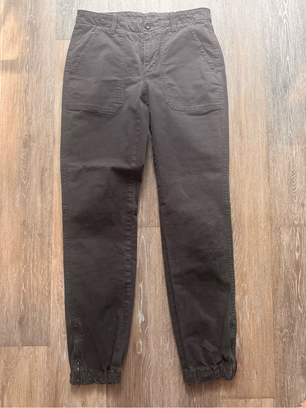 Banana Republic Women’s Size 4L Mid-rise Charcoal Joggers